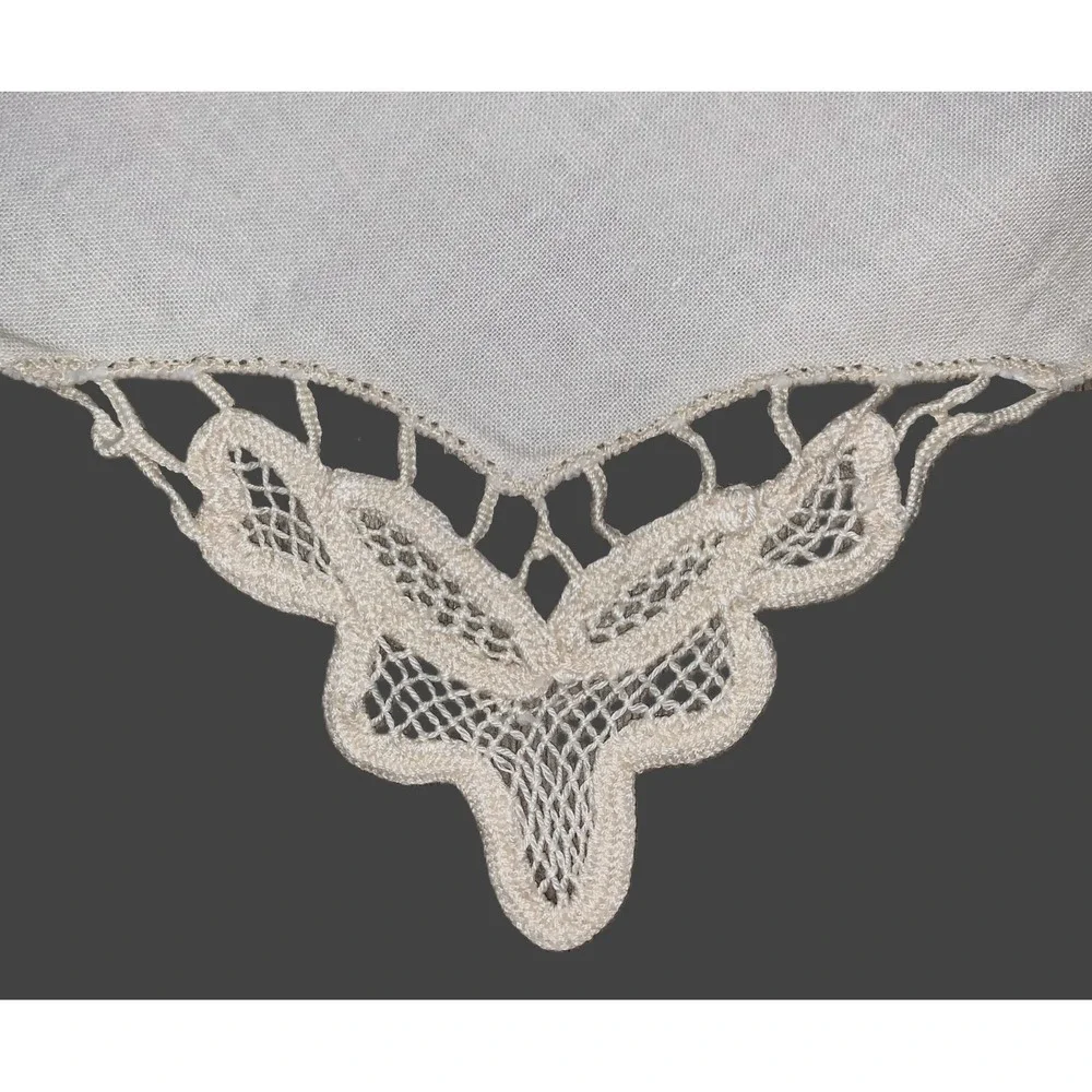 Set 8 Vtg Lace Corner Ecru Linen Napkins Scalloped Edge Dinner Luncheon Size 15